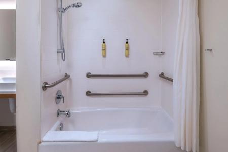 Element Austin Downtown - 9