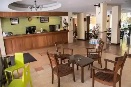 Opey De Place - 25