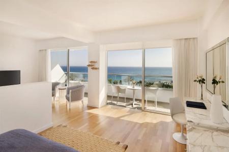 Grecian Sands - 208