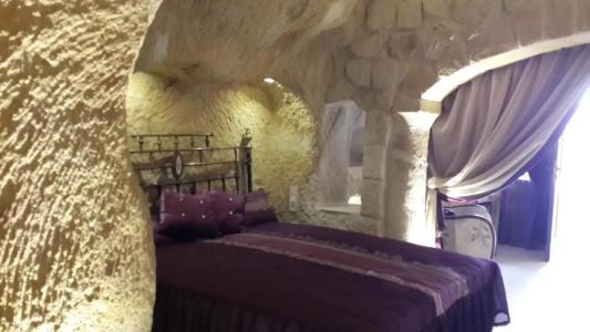 Golden Cave Suites - 151