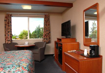 Redmond Inn - 2