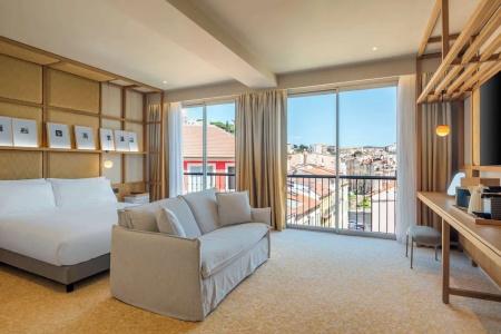 Radisson Blu 1835, Cannes - 41