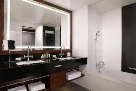 Zurich Marriott - 100