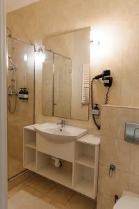 Summit Villa - 38