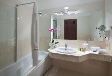 Gabbiano Azzurro & Suites - 7