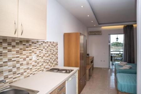 Aphrodite Studios & Suites - 144