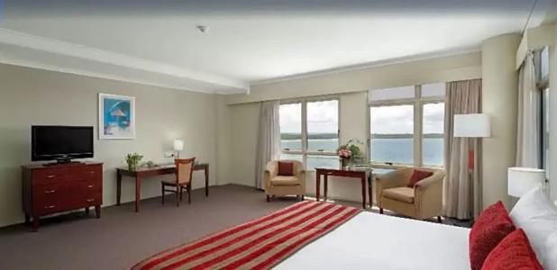 Rydges - 112