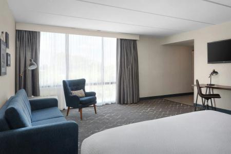 Four Points Northeast - 4