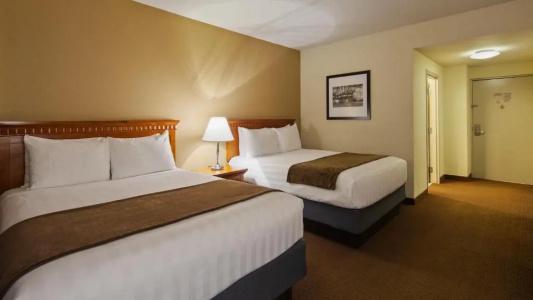 Best Western Plus Bayside Inn - 124