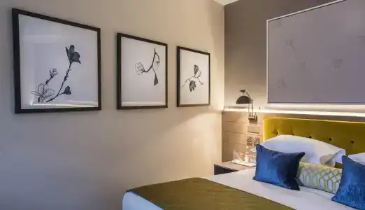 Sloane Place - 27