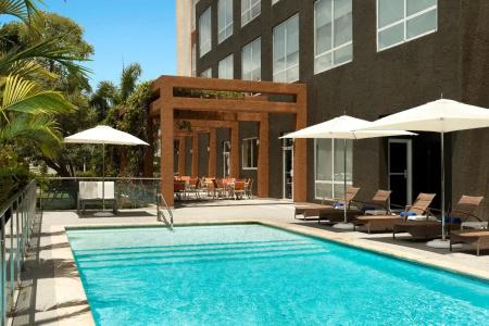 Four Points by Sheraton - 17