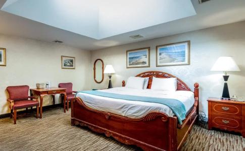 Anchor Inn - 4