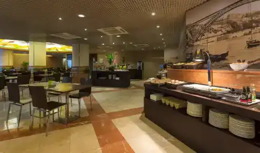Hf Fenix Porto - 20