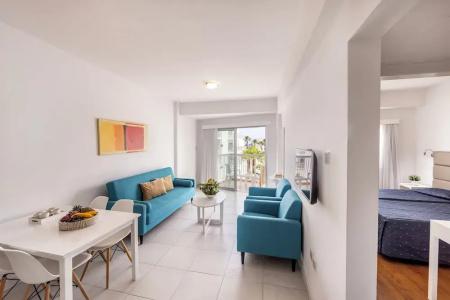 Papantonia Apts - 41
