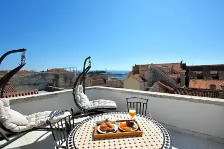 Jupiter Luxury - 184