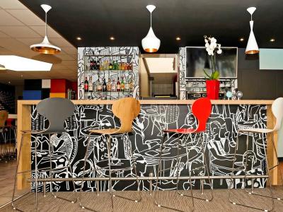 ibis Nîmes Ouest - A9 - 12