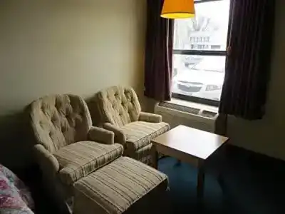 Homestyle Inn and Suites - 54