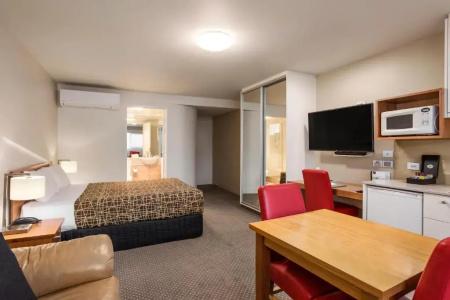 The Old Woolstore Apartment - 128