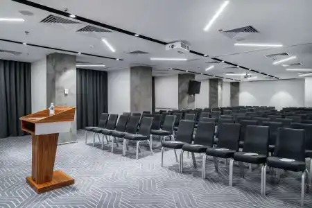 Park Inn by Radisson Kyiv Troyitska - 15