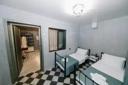 Hotisi - 39