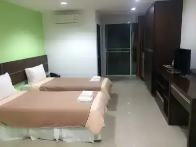 Diamond Bangkok Apartment - 5