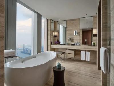 Rosewood Guangzhou - 11