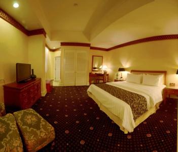 The Jesselton - 23