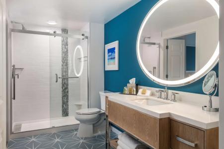 DoubleTree Suites by Hilton - 9