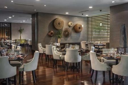 The Ritz-Carlton, - 18