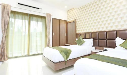 Treebo Trend Pechis Castle Nungambakkam - 43