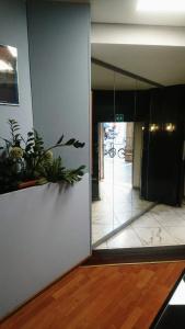 Giappone Inn Parking - 10