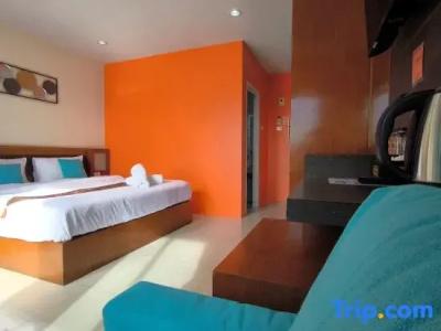 Lucky Patong - 59