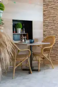 Kyriad - 20
