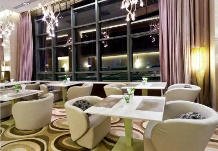 Holiday Inn Qingdao City Center, An Ihg - 20