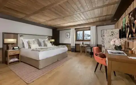 Hôtel Barrière Les Neiges Courchevel - 73