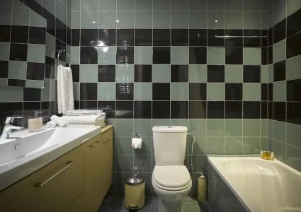 Scale Suites - 18