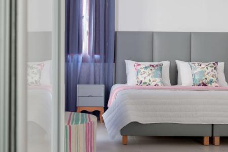 Mar n Mar Crown-Suites - 1