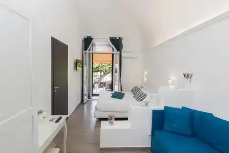 Etna Suite Group - 45