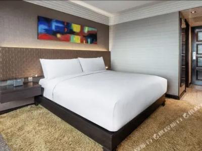 DoubleTree by Hilton Bangkok Ploenchit - 43