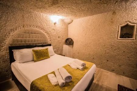 Ortahisar Cave - 27
