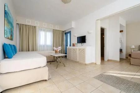 Mitos Suites - 100