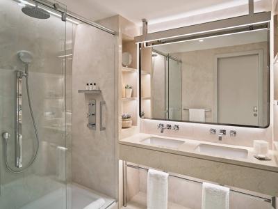 One Aldwych - 76