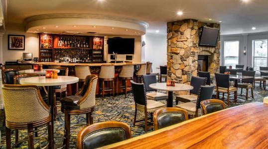 Hilton Scotts Valley - 30