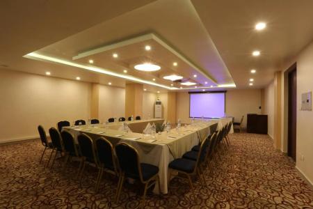 Yatri Suites and Spa - 46