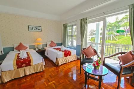 Brookside Valley Resort - 91