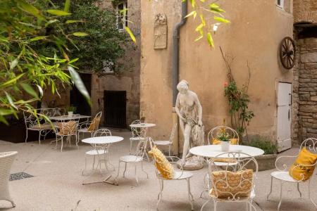 Les Remparts Hôtels et Demeures Historiques - 10