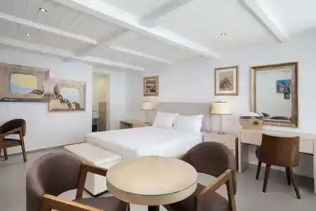 Kratiras View Luxury Suites - 25