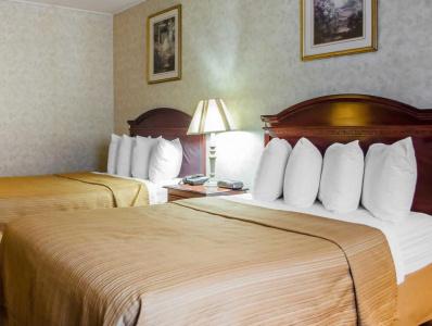 Quality Inn Riverview Enola-Harrisburg - 48