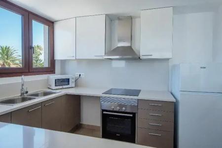 ApartFerrer Skyline - 89