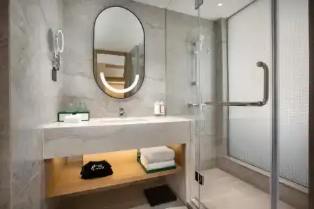 Holiday Inn Shanghai Nanjing Road, An Ihg - 47
